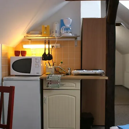 Janov Apartment